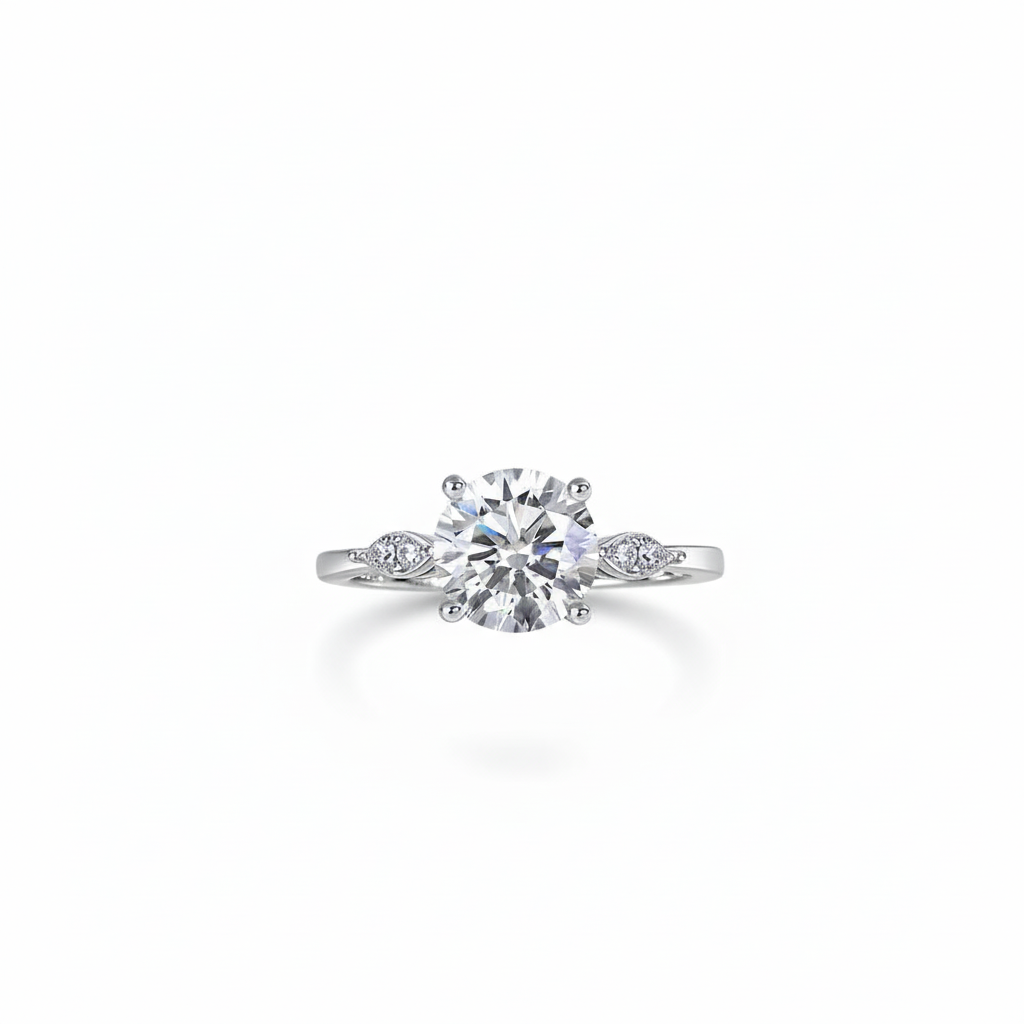Women’s Moissanite Diamond Ring
