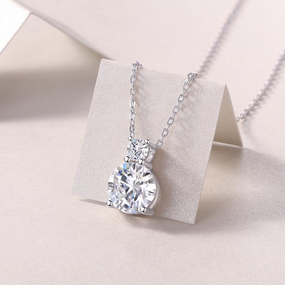 Solitaire Pendant Necklace