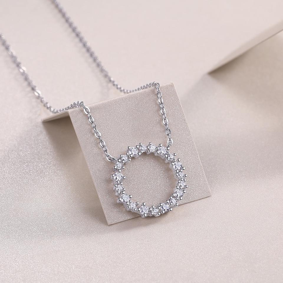 Moissanite Round Circle Pendant Necklace