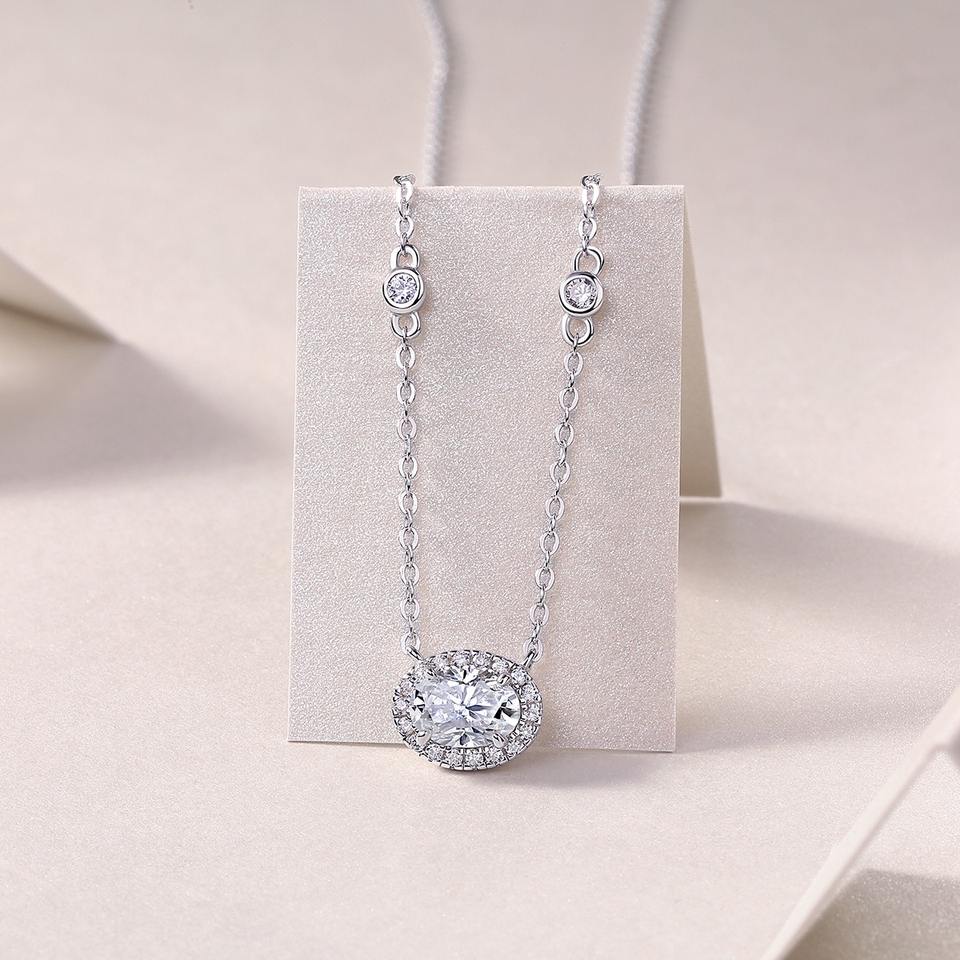 Oval Cut Moissanite Link Chain Necklace