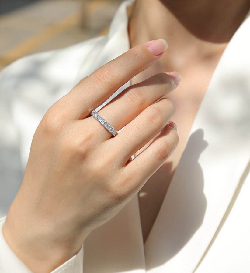 0.7CTW Pave Setting Moissanite Ring