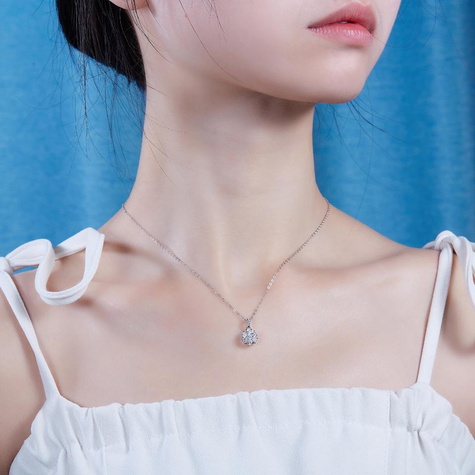 Halo Gemstone Pendants Necklace