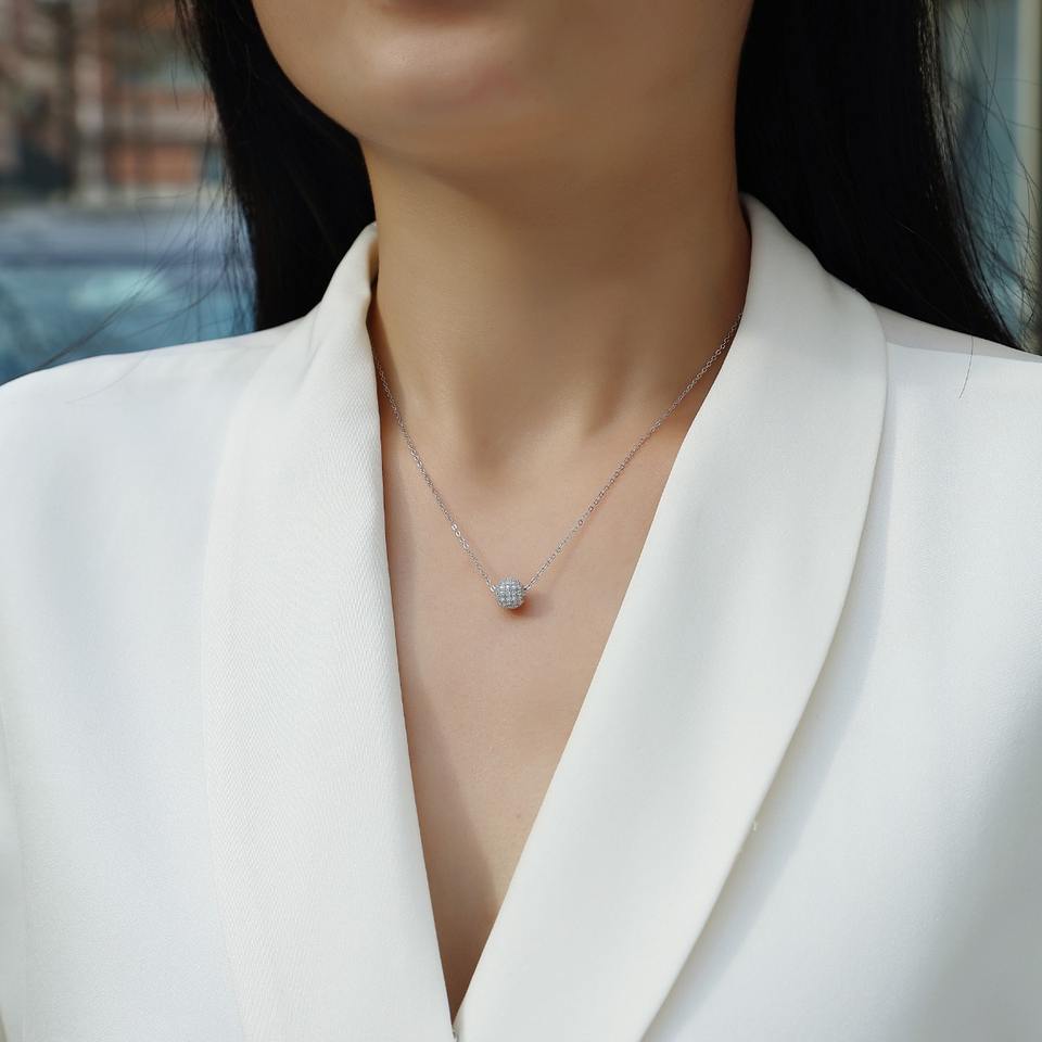 Moissanite Pedant Necklace