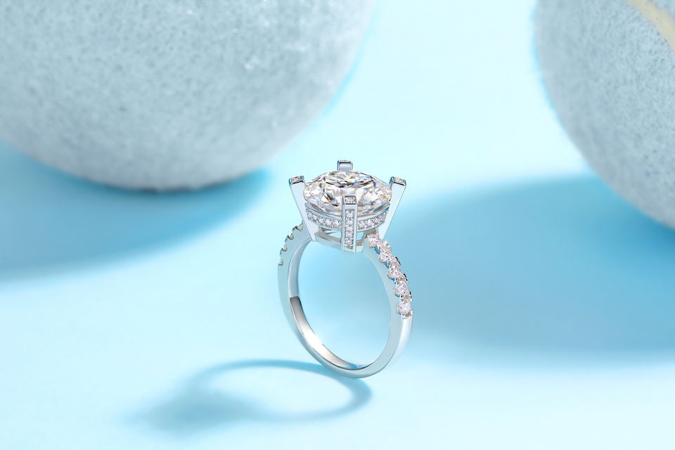 Non-Tarnish 18K Gold Moissanite Ring