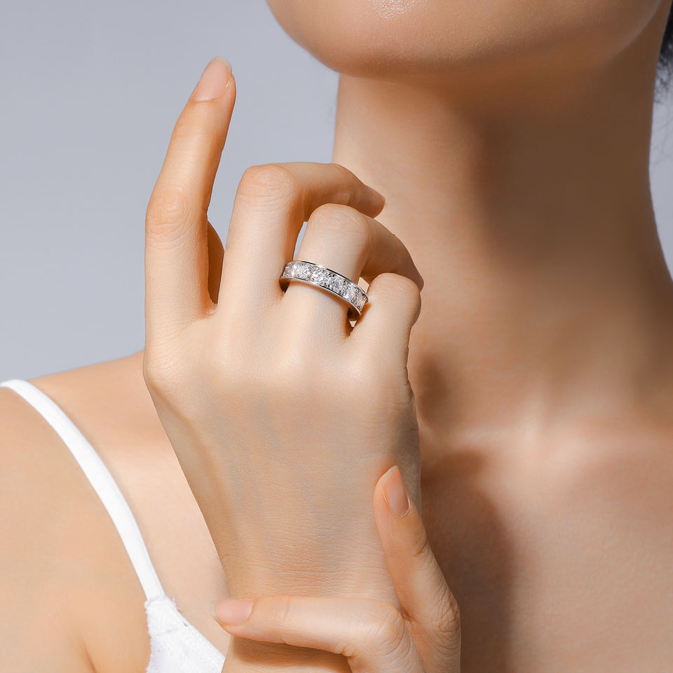 5mm Channel Setting Moissanite Ring