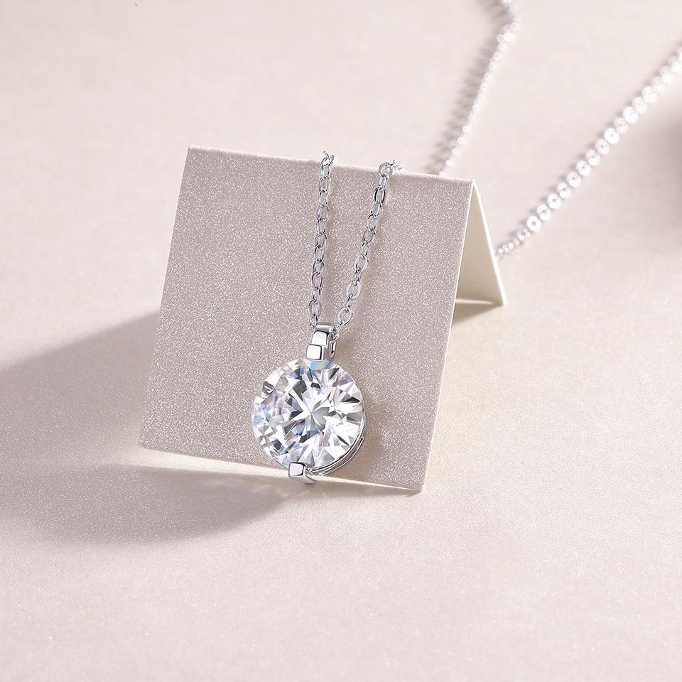 Brilliant Moissanite Pendant Necklace