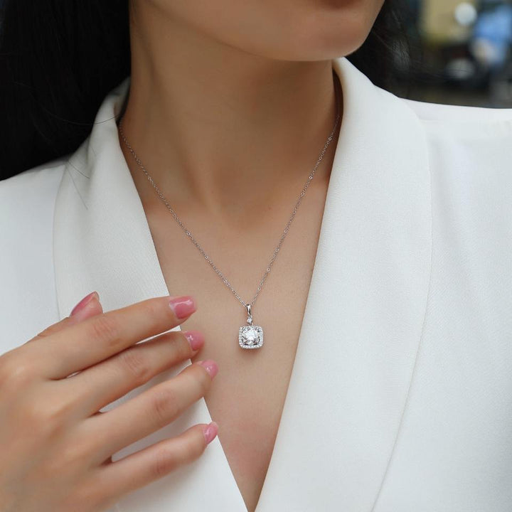 Halo Moissanite Gemstone Pendants Necklace