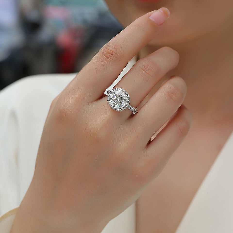 18K White Gold Plated Moissanite Ring