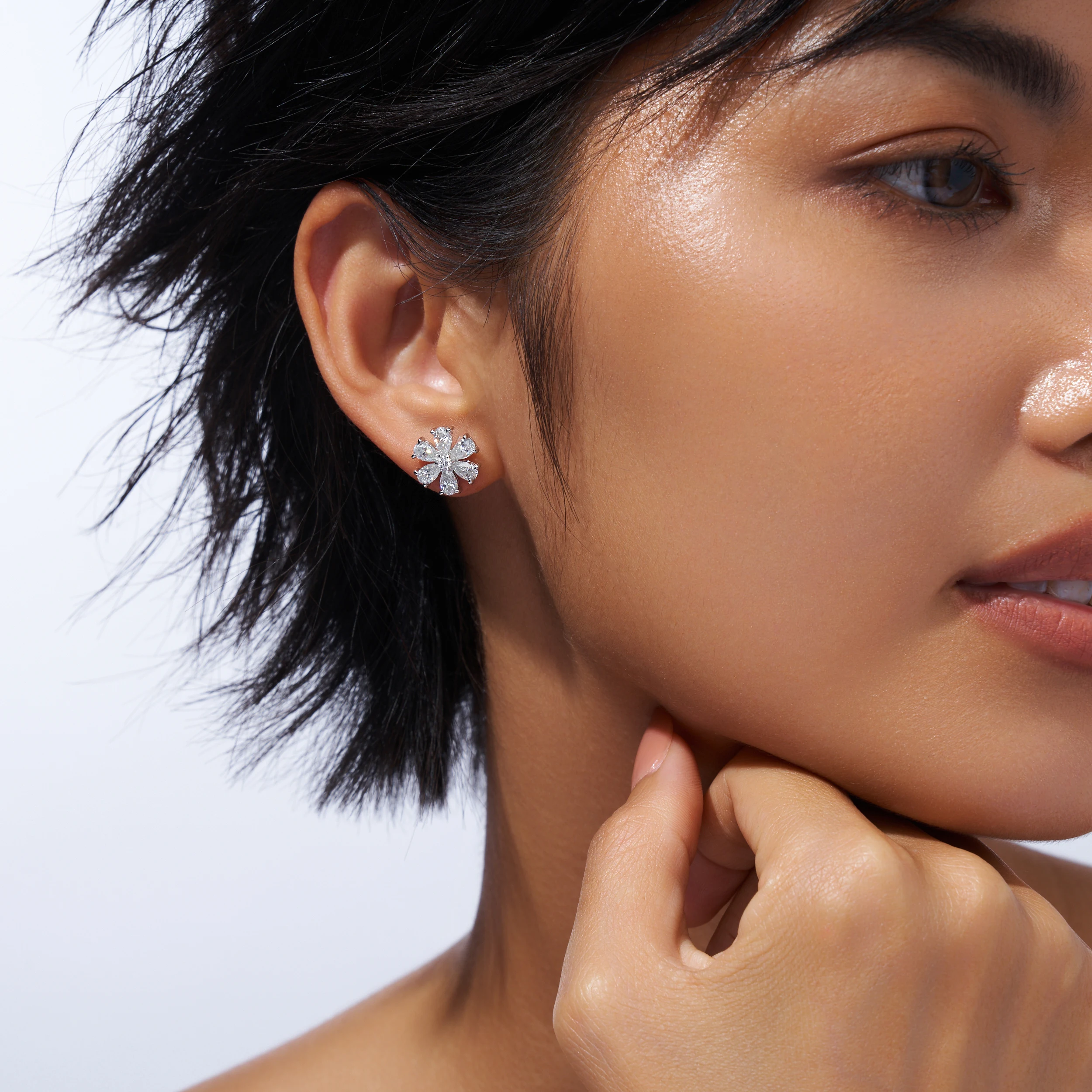 Zephyra Moissanite Earrings