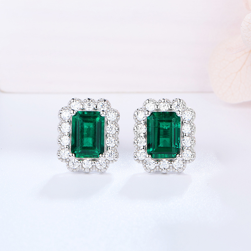 Zironus Emerald Earrings
