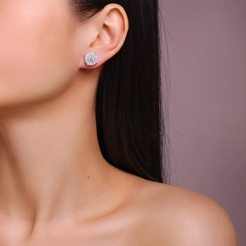 Selvara Moissanite Earrings