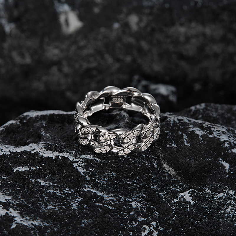 Double Halo Moissanite Ring (Kopia)