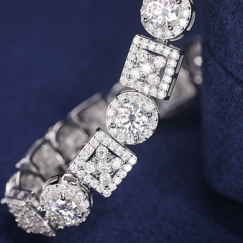 Uranus Moissanite Bracelet