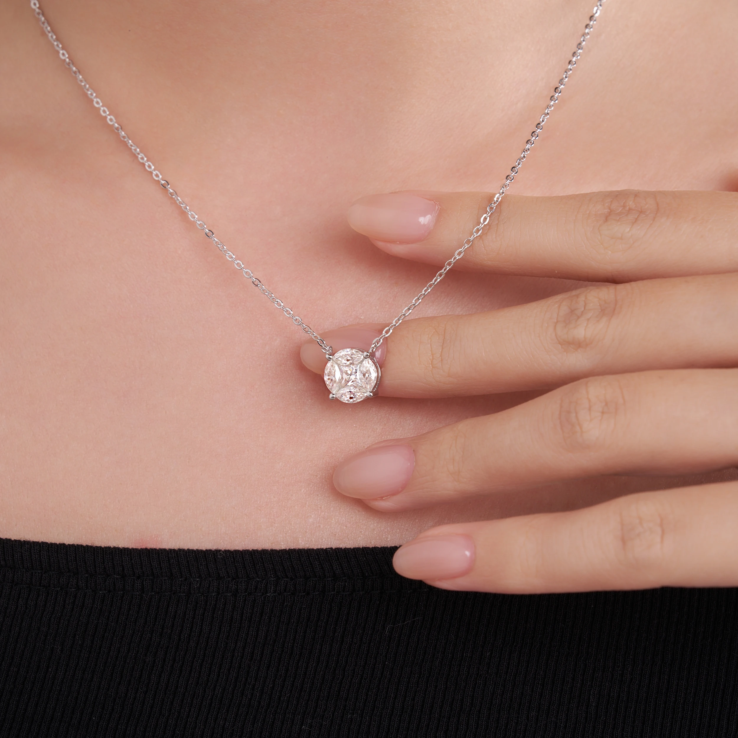 Isolde Moissanite Necklece