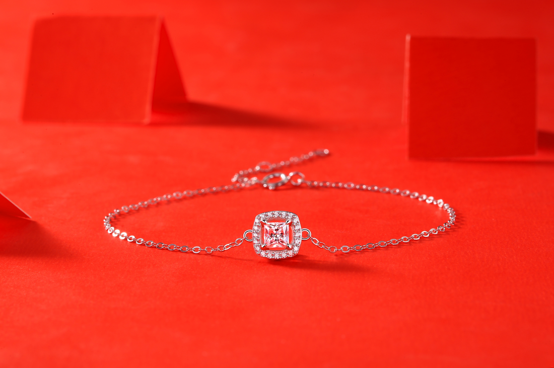 Halo Moissanite Bracelet