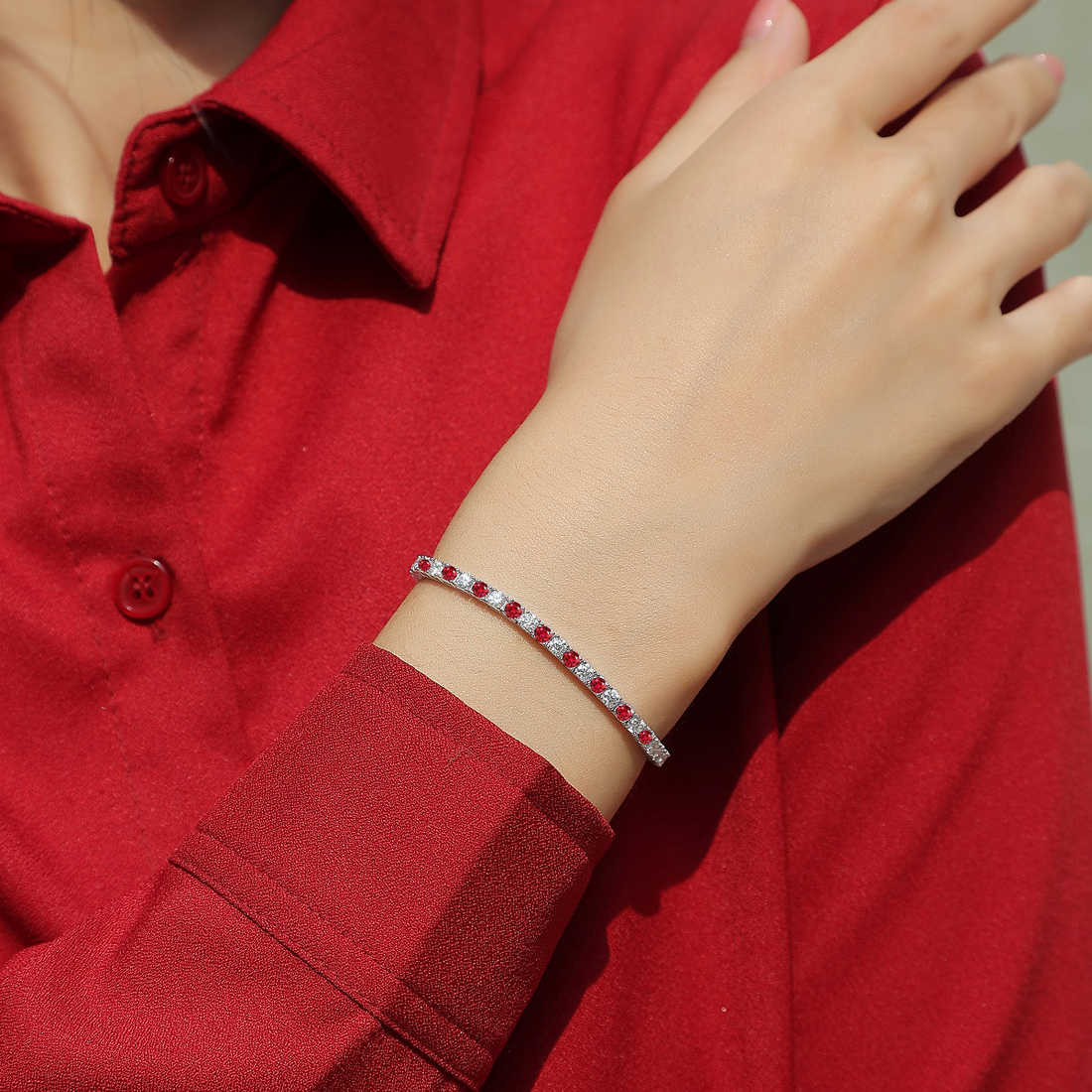 Neptune Red Moissanite Tennis Bracelet