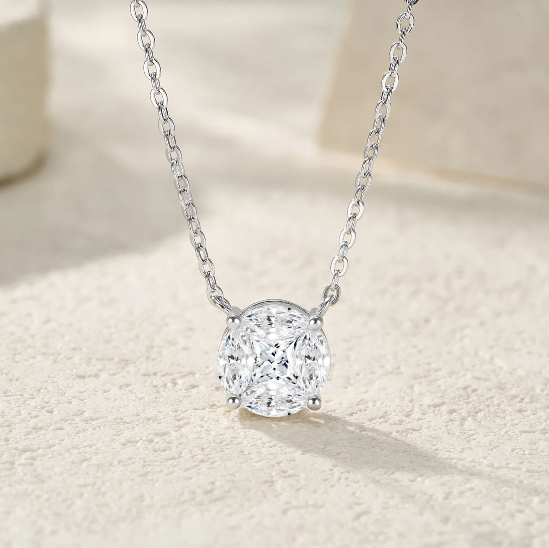 Isolde Moissanite Necklece